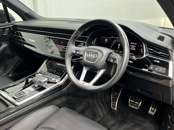 Used Audi Q7 2023 for sale - 76277624: Photo 42