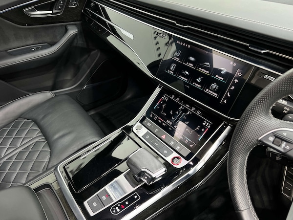 Used Audi Q7 2023 for sale - 76277624: Photo 44