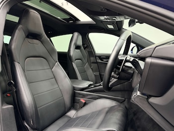 Used Porsche Panamera 2024 for sale - 78154350: Photo