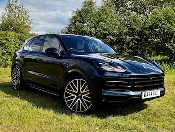 Used Porsche Cayenne 2024 for sale - 78581245: Photo