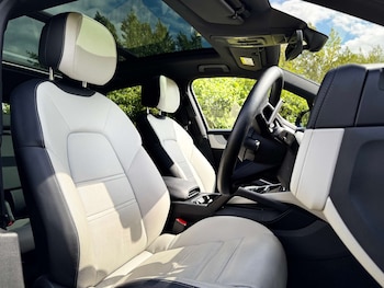 Used Porsche Cayenne 2024 for sale - 78581245: Photo