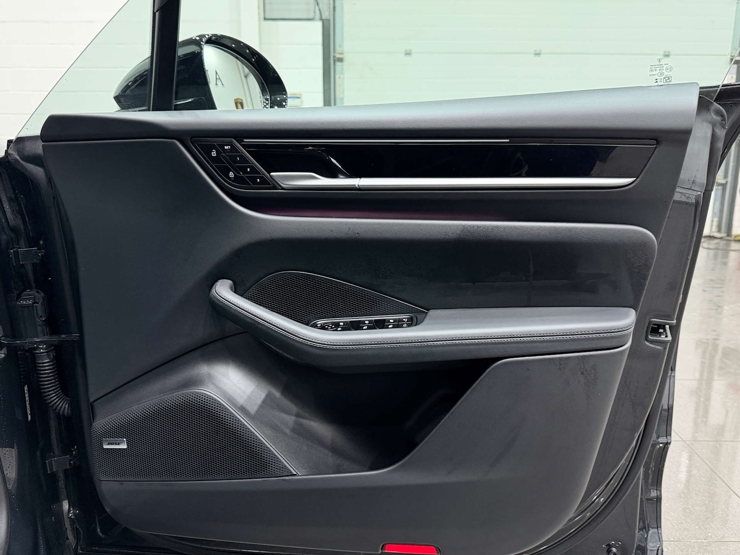 Used Porsche Macan 2024 for sale - 77210014: Photo 40