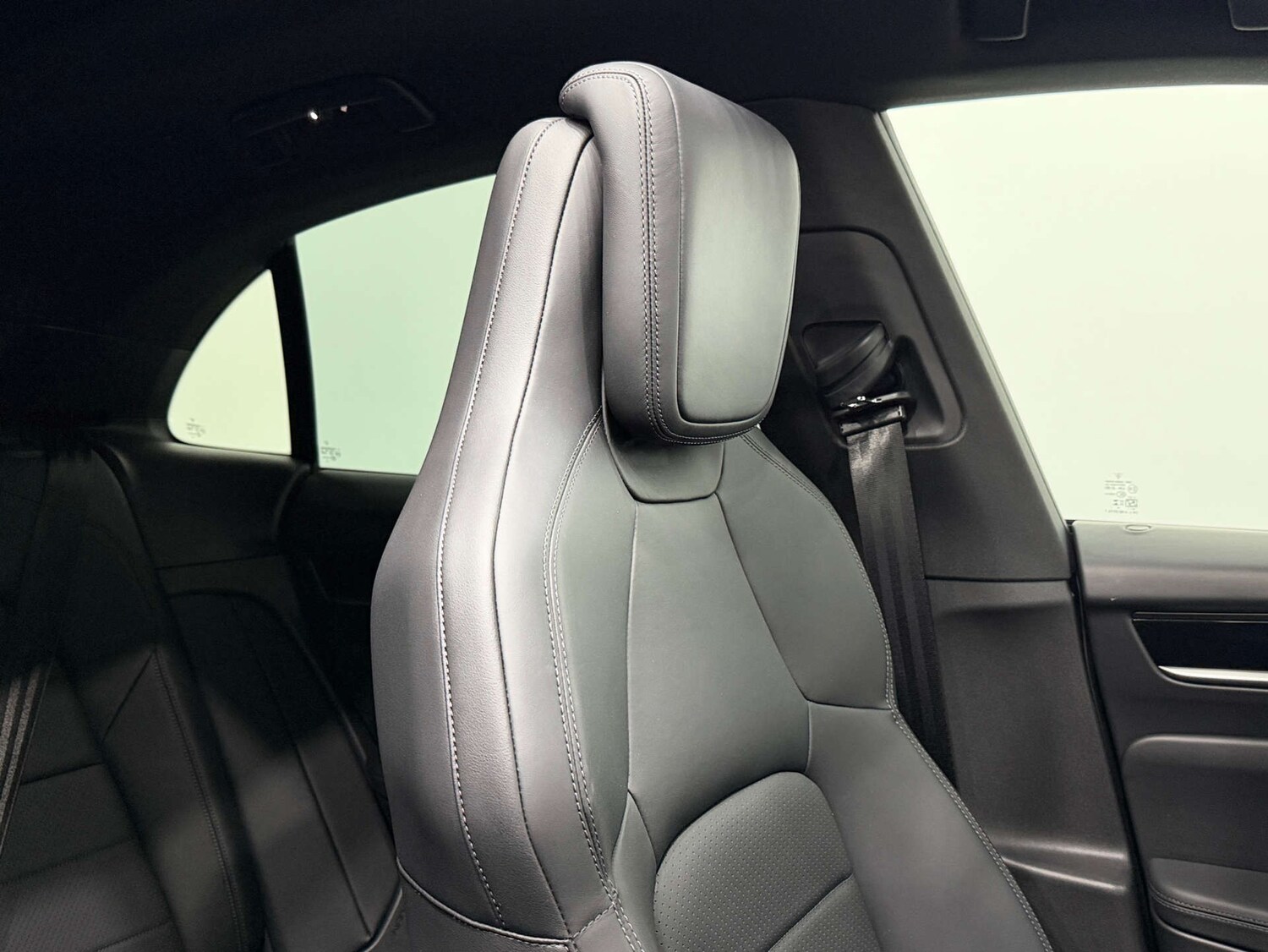 Used Porsche Macan 2024 for sale - 77210014: Photo 47