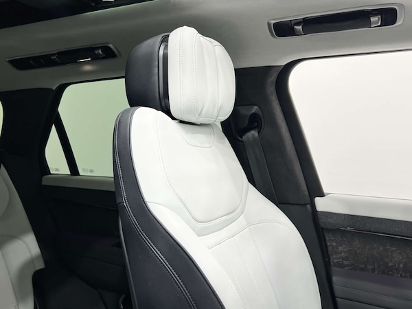Used Land Rover Range Rover Sport 2023 for sale - 76063648: Photo 42
