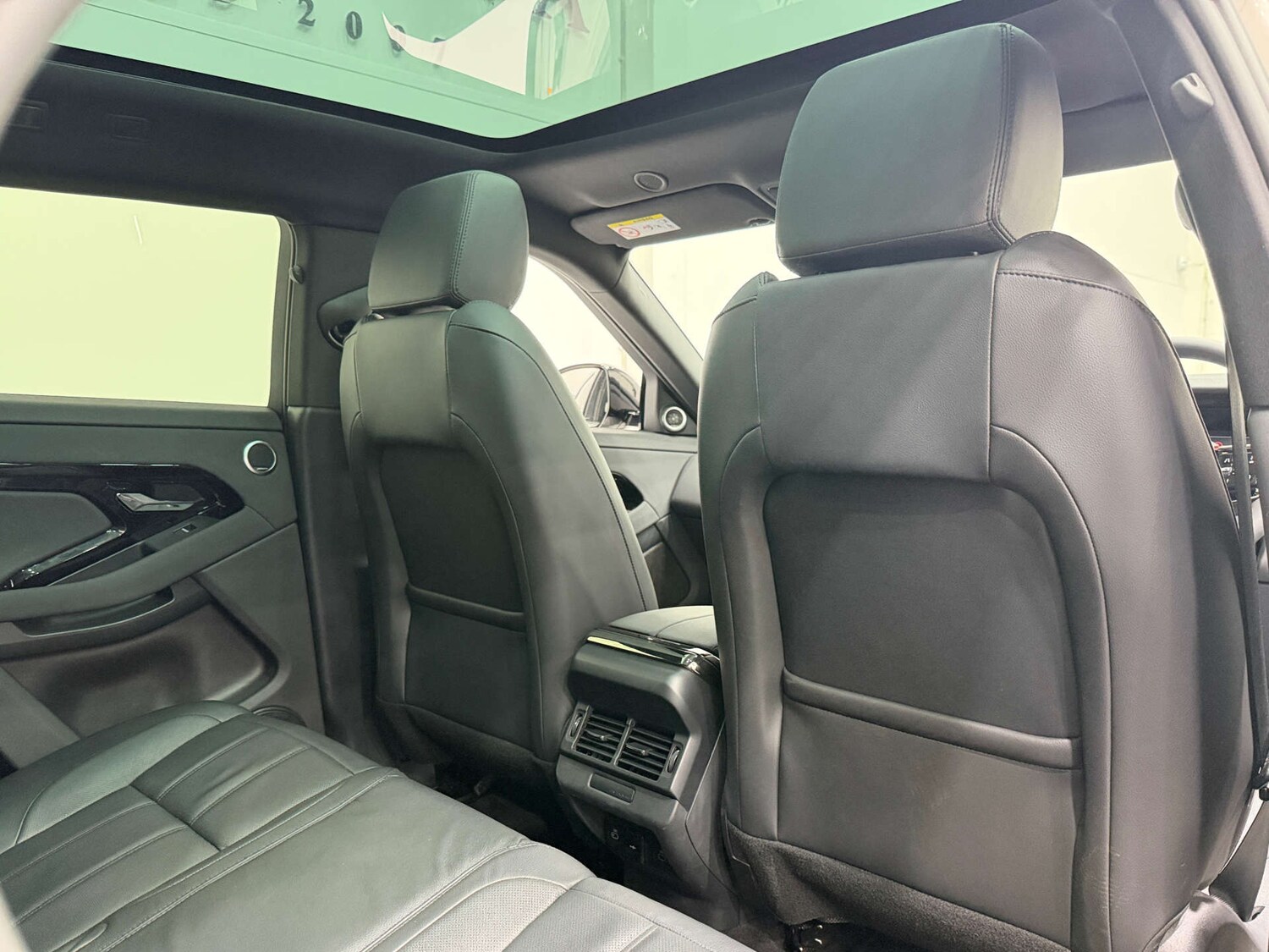 Used Land Rover Range Rover Evoque 2023 for sale - 76579682: Photo 16