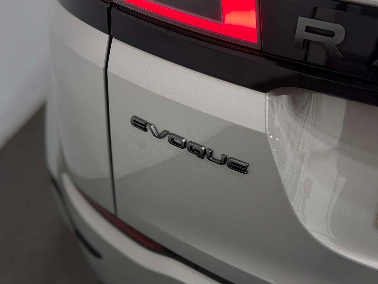 Used Land Rover Range Rover Evoque 2023 for sale - 76579682: Photo 24