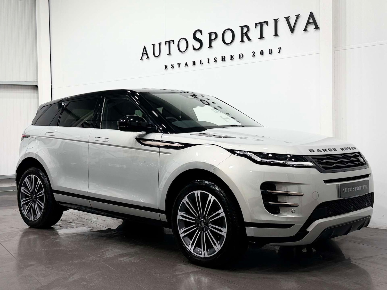 Used Land Rover Range Rover Evoque 2023 for sale - 76579682: Photo 7