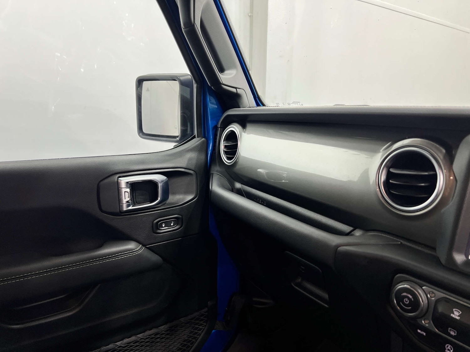 Used Jeep Wrangler 2022 for sale - 76277536: Photo 33