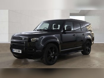 Used Land Rover Defender 2023 for sale - 78733873: Photo