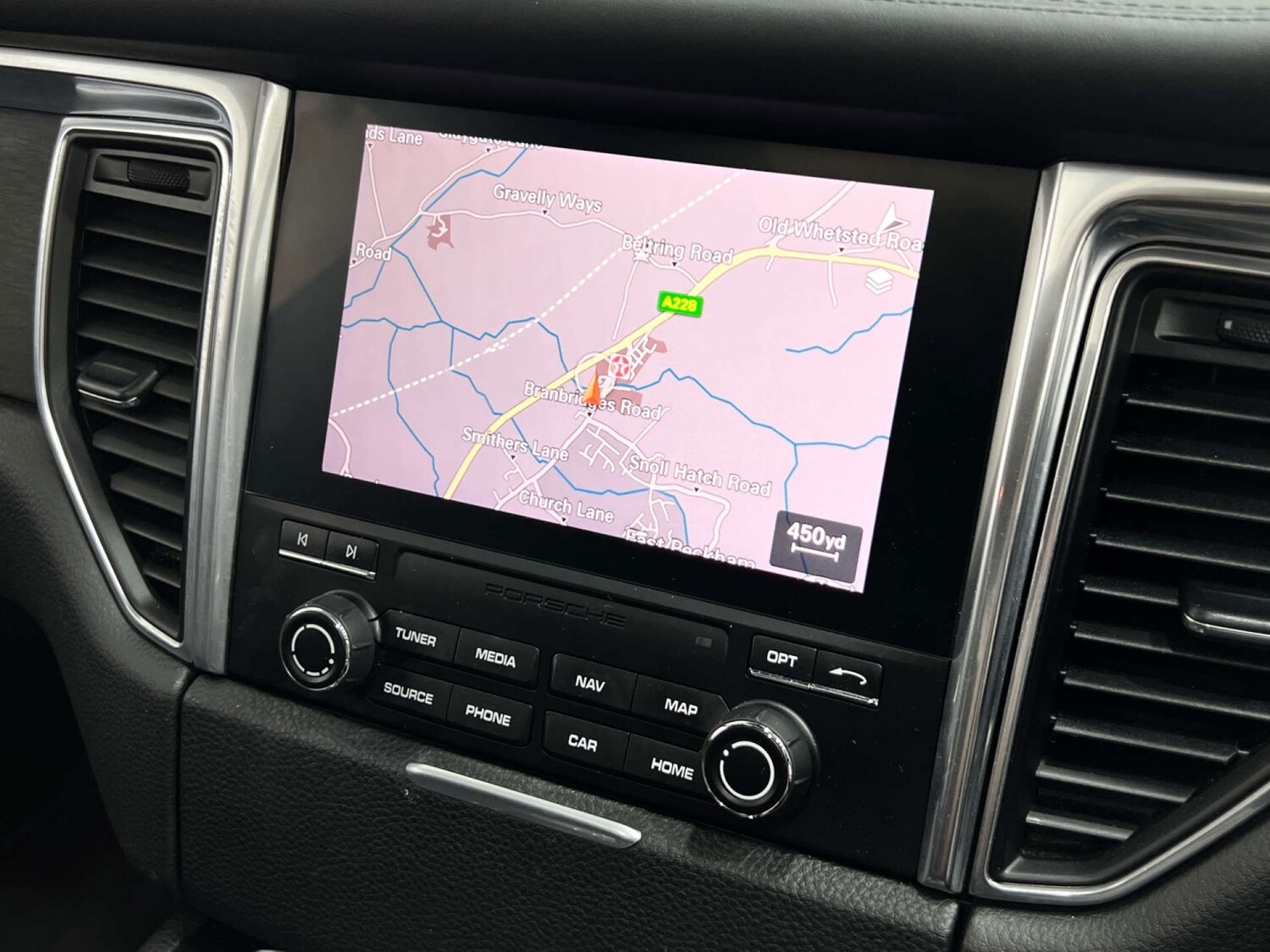 Used Volkswagen up! 2018 for sale - 77963124: Photo 36