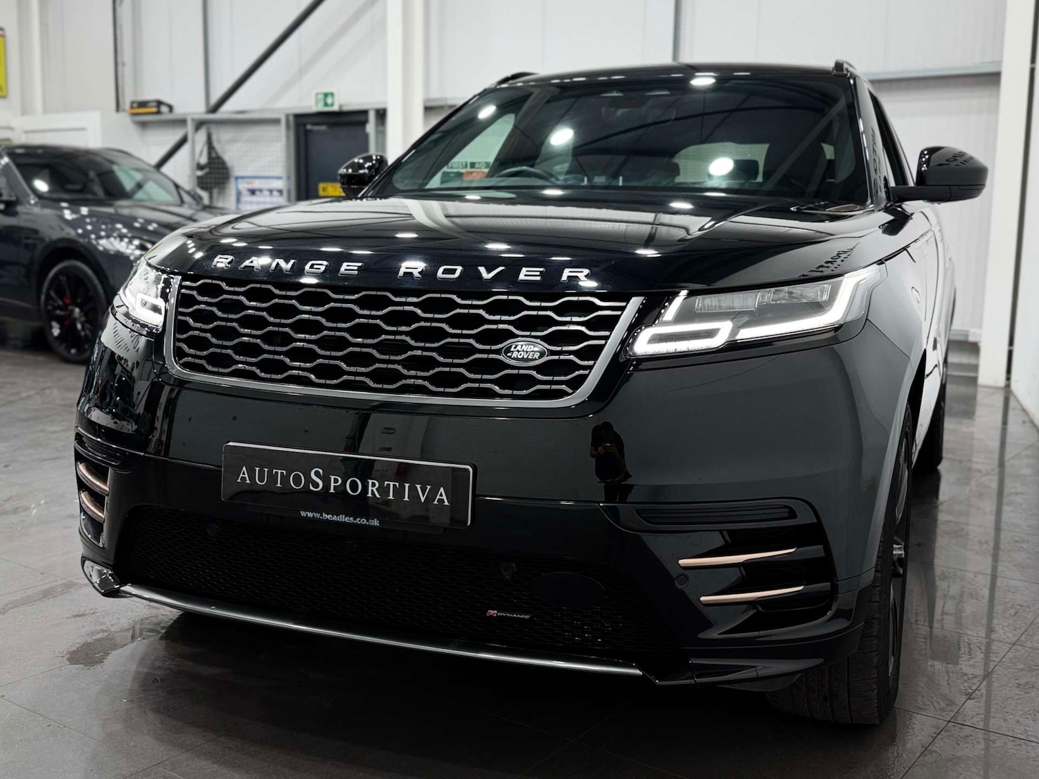 Used Land Rover Range Rover Velar 2022 for sale - 76969214: Photo 11
