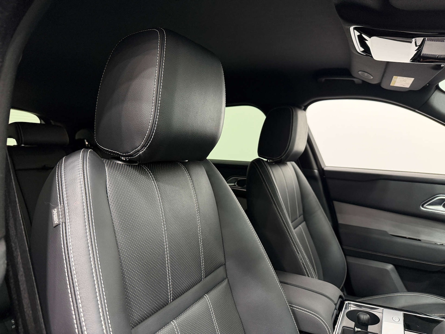 Used Land Rover Range Rover Velar 2022 for sale - 76969214: Photo 34