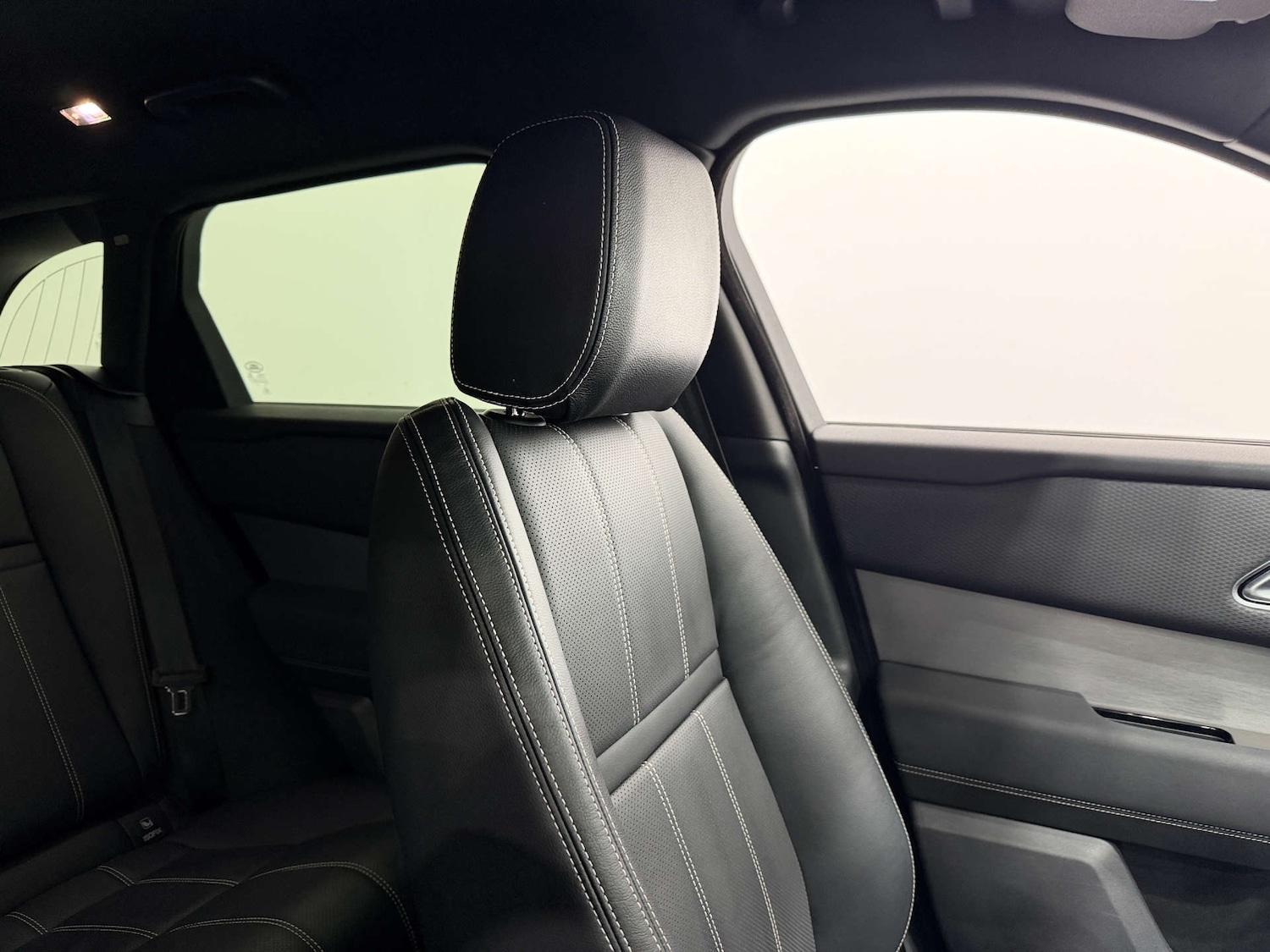 Used Land Rover Range Rover Velar 2022 for sale - 76969214: Photo 35