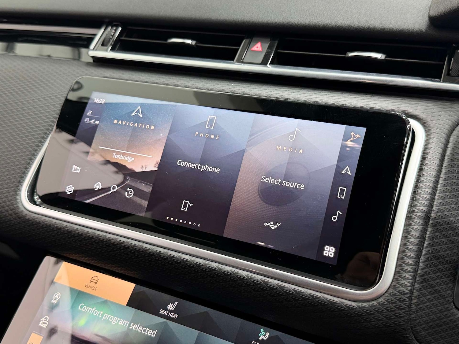 Used Land Rover Range Rover Velar 2022 for sale - 76969214: Photo 39