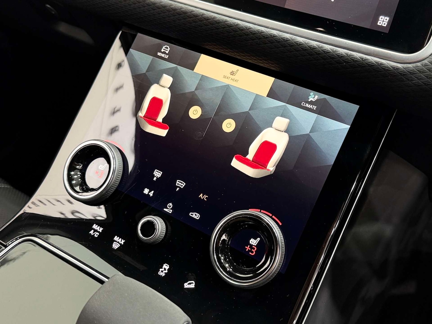 Used Land Rover Range Rover Velar 2022 for sale - 76969214: Photo 40