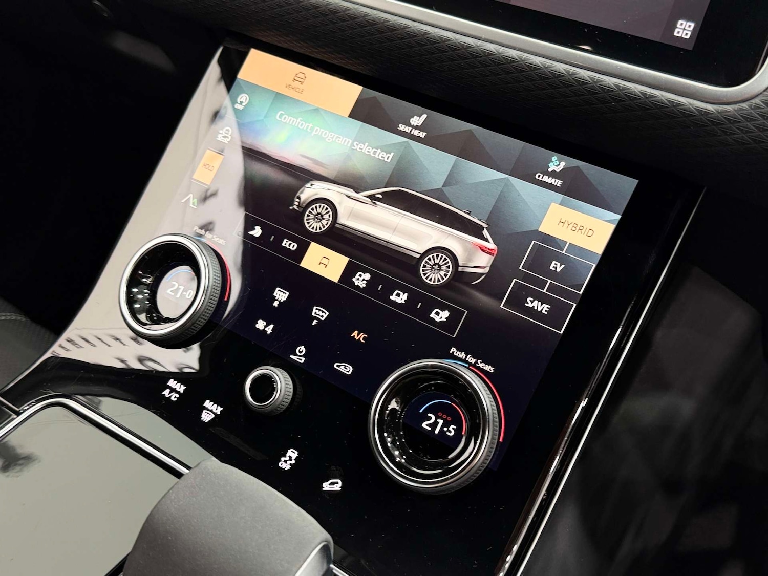 Used Land Rover Range Rover Velar 2022 for sale - 76969214: Photo 41