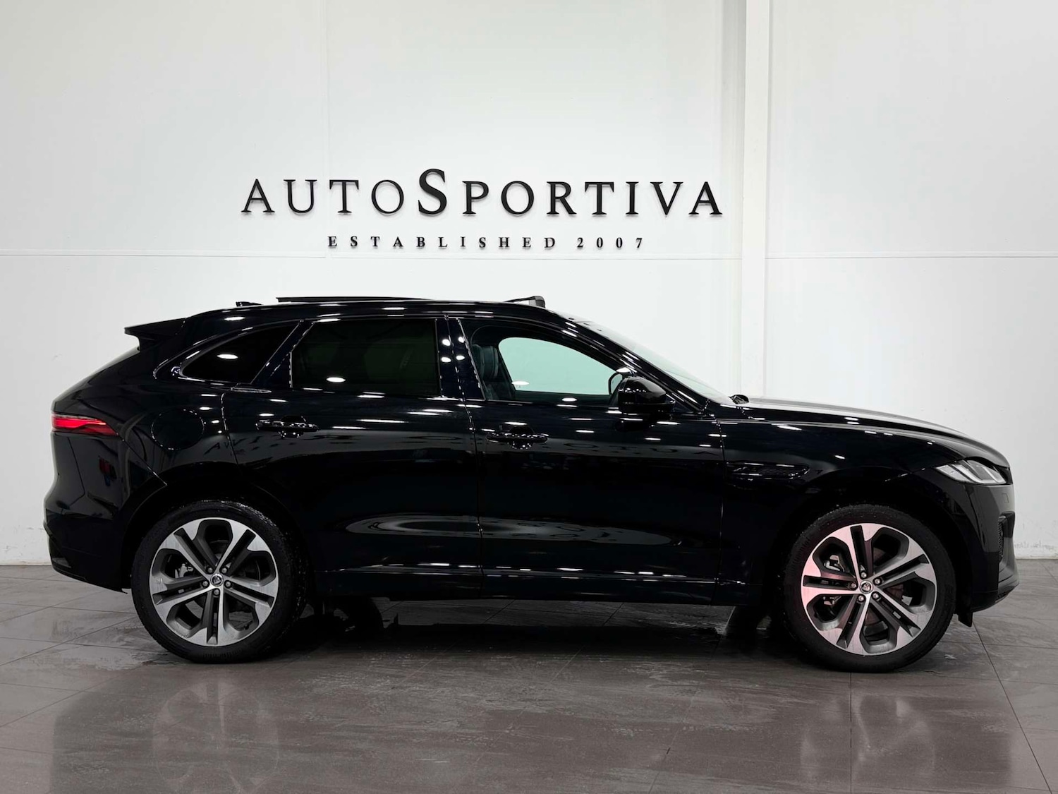 Used Jaguar F-Pace 2024 for sale - 77065871: Photo 7
