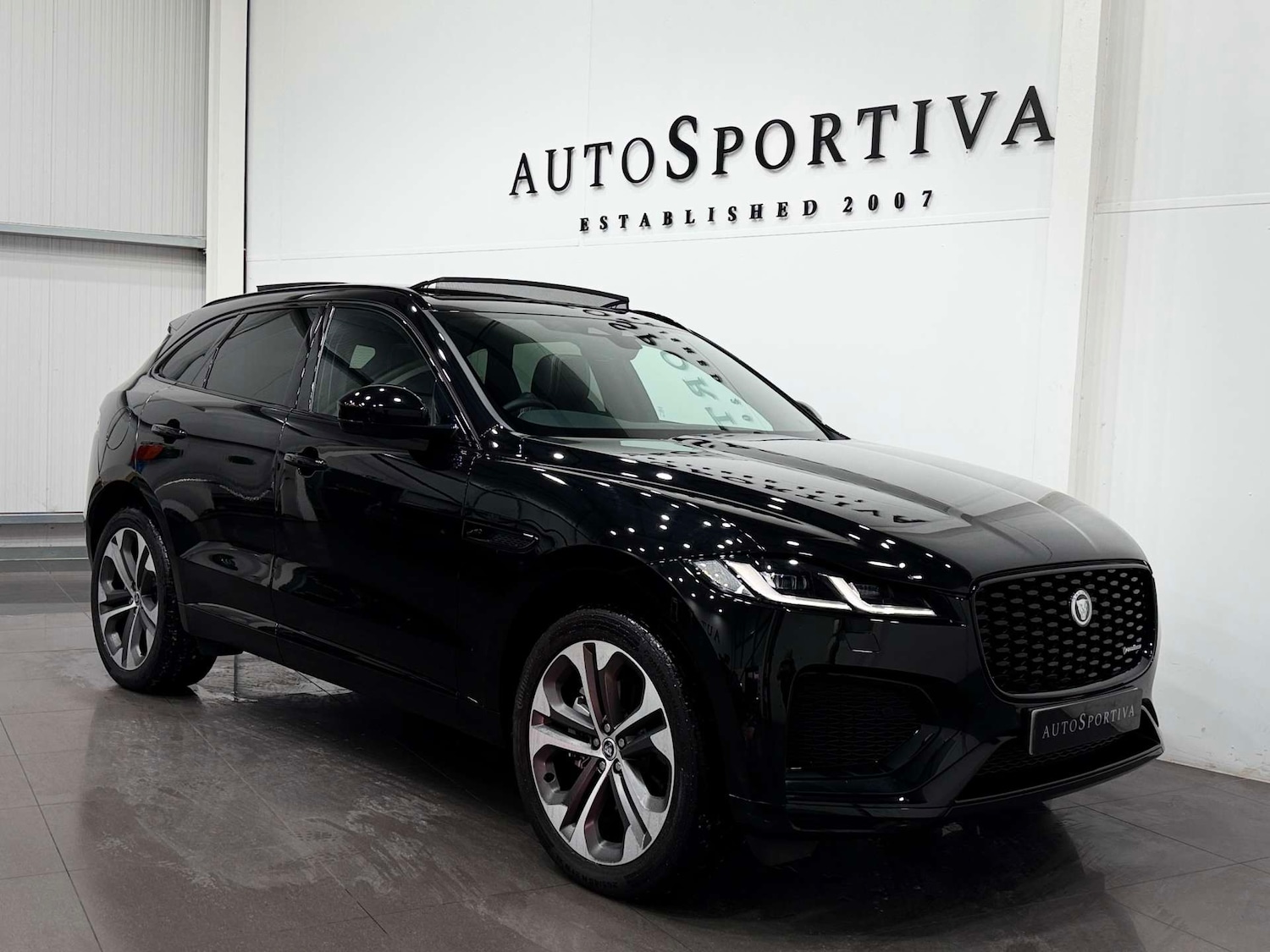 Used Jaguar F-Pace 2024 for sale - 77065871: Photo 8
