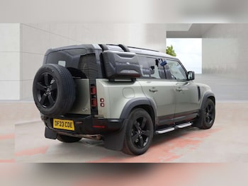 Used Land Rover Defender 2023 for sale - 78456260: Photo