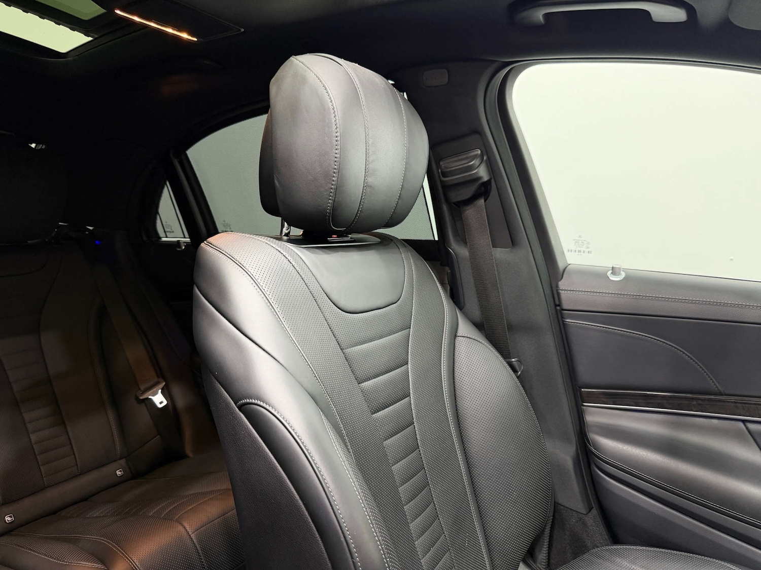 Used Mercedes-Benz S Class 2019 for sale - 77211848: Photo 38