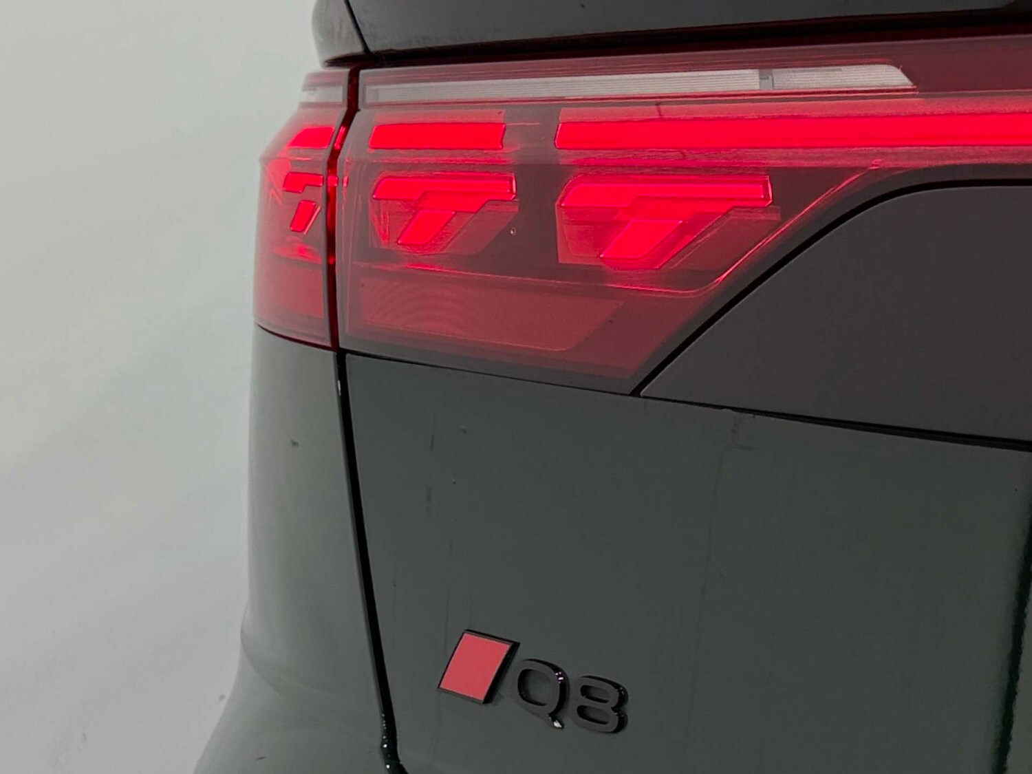 Used Audi Q8 2024 for sale - 77833934: Photo 35