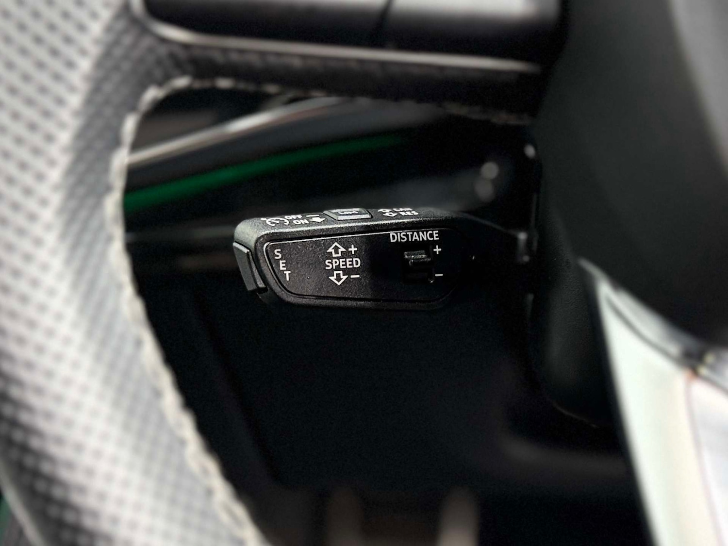 Used Audi Q8 2024 for sale - 77833934: Photo 47