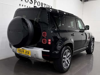 Used Land Rover Defender 2024 for sale - 79705916: Photo