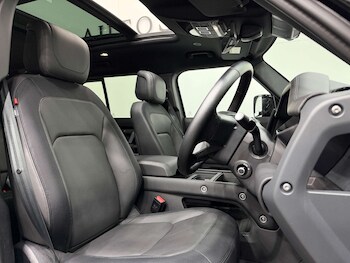 Used Land Rover Defender 2024 for sale - 78356322: Photo