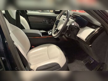 Used Land Rover Range Rover Sport 2023 for sale - 77877348: Photo