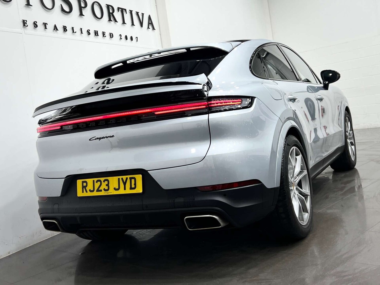 Used Porsche Cayenne 2023 for sale - 76601172: Photo 29