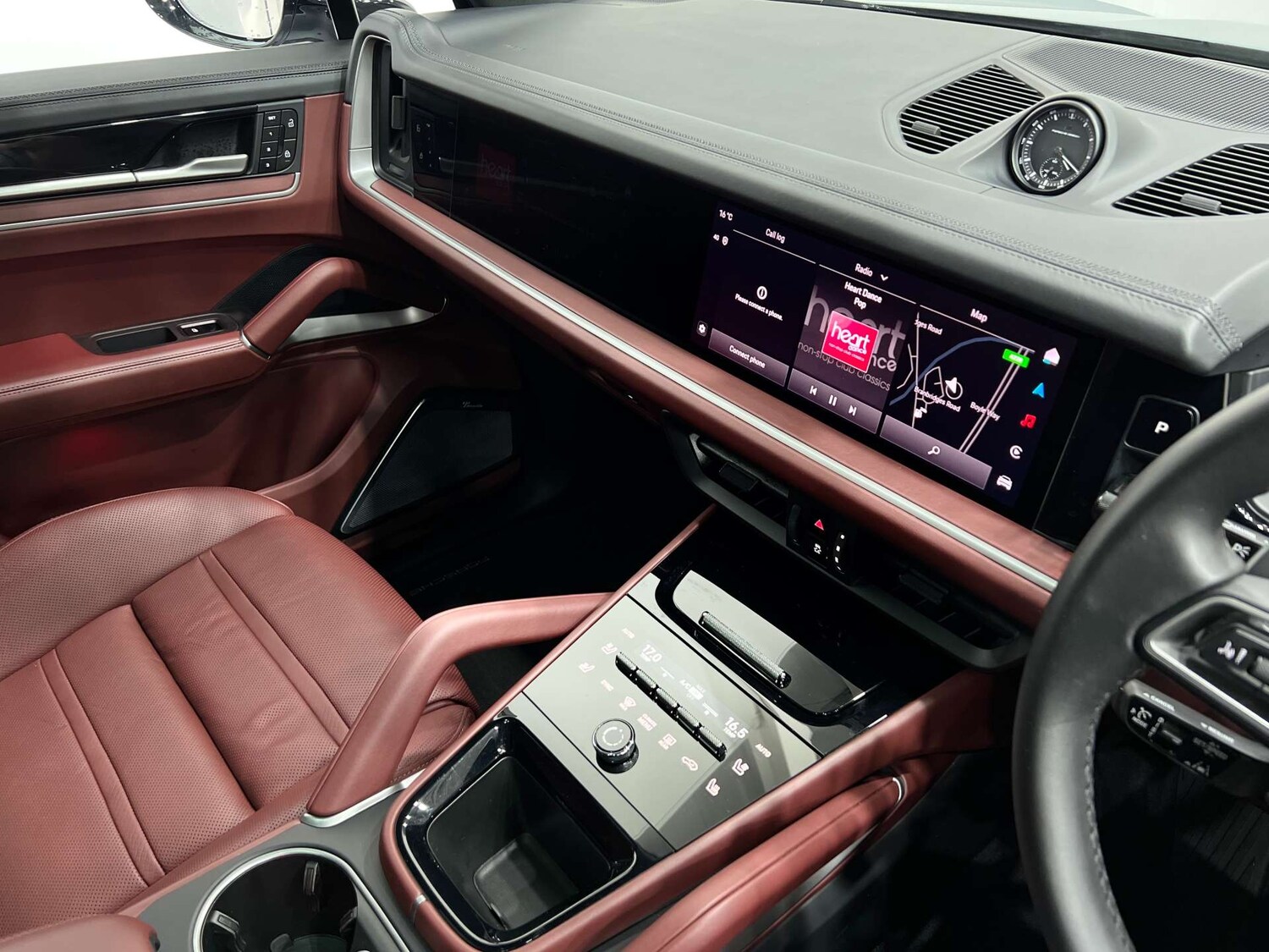 Used Porsche Cayenne 2023 for sale - 76601172: Photo 49