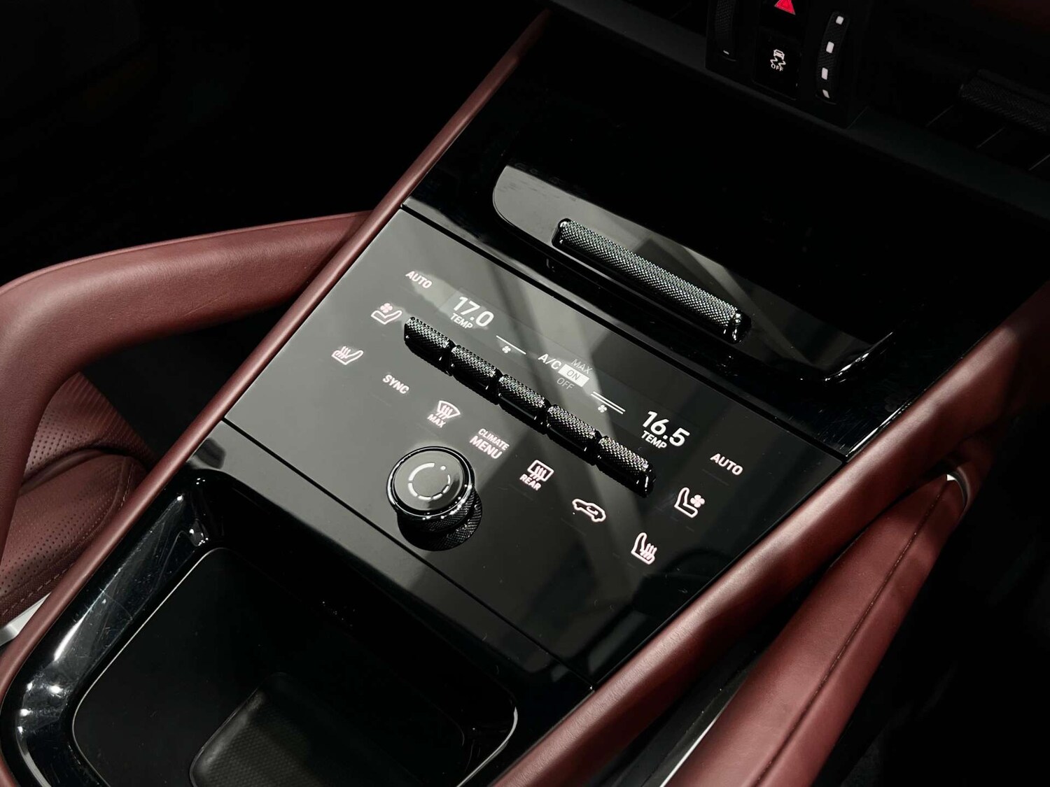 Used Porsche Cayenne 2023 for sale - 76601172: Photo 60