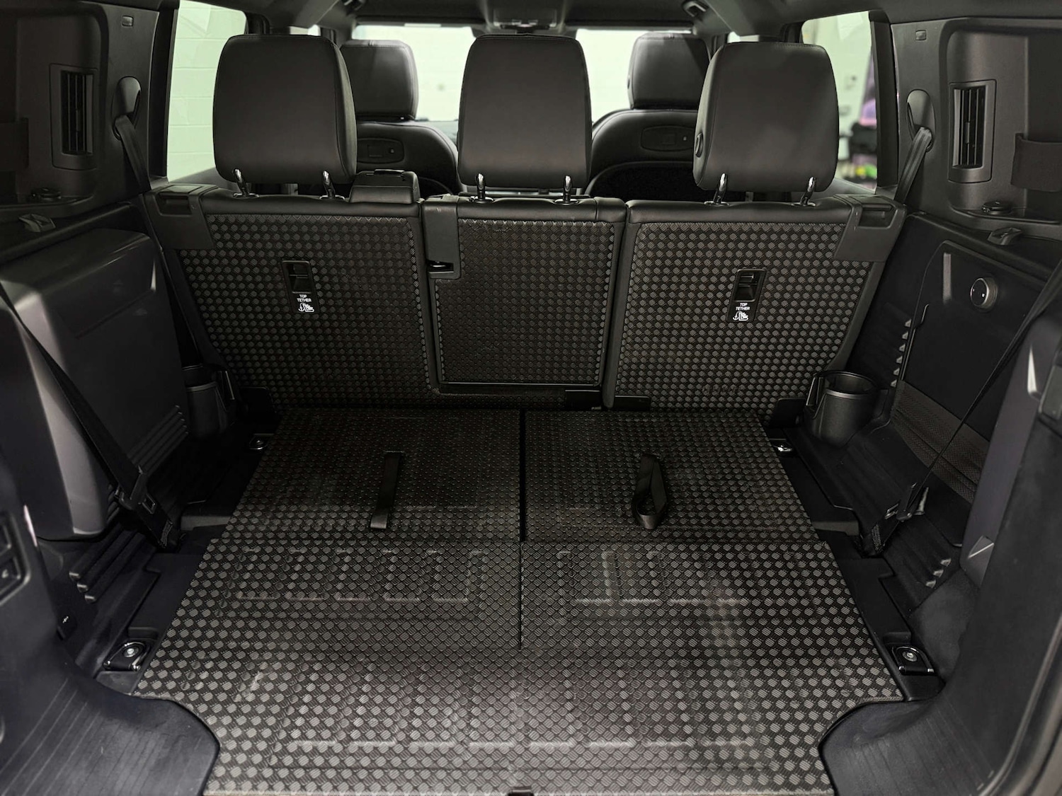 Used Land Rover Defender 2022 for sale - 76642923: Photo 34