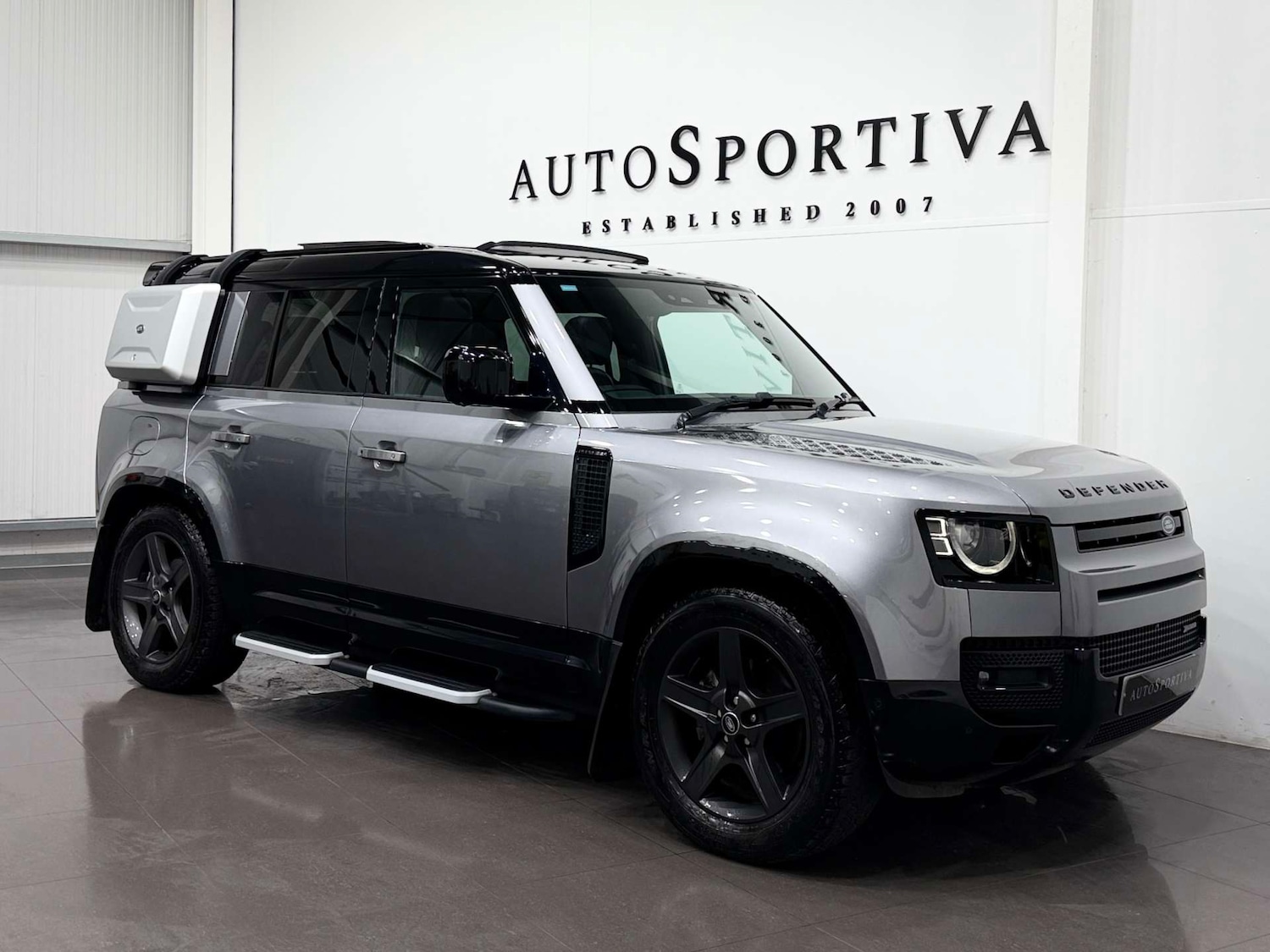 Used Land Rover Defender 2022 for sale - 76642923: Photo 7