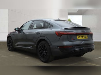 Used Audi Q8 2024 for sale - 78442238: Photo
