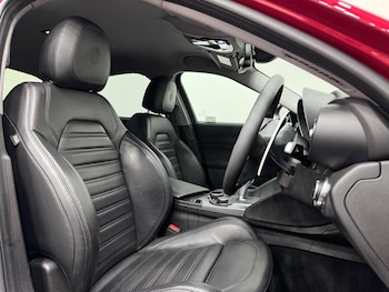 Used Alfa Romeo Giulia 2019 for sale - 77380692: Photo