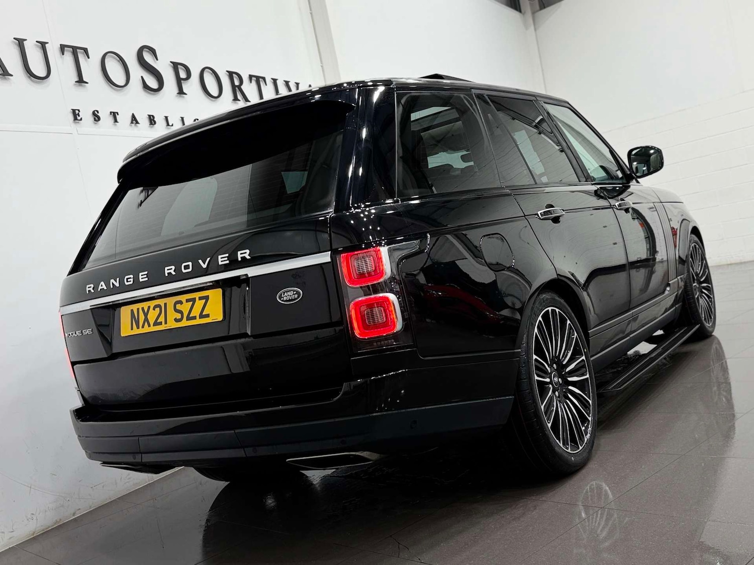 Used Land Rover Range Rover 2021 for sale - 77129094: Photo 28