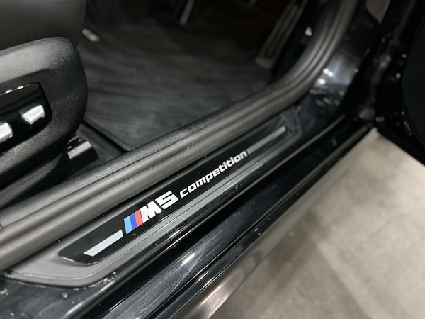 Used BMW 5 Series 2023 for sale - 75347690: Photo 37