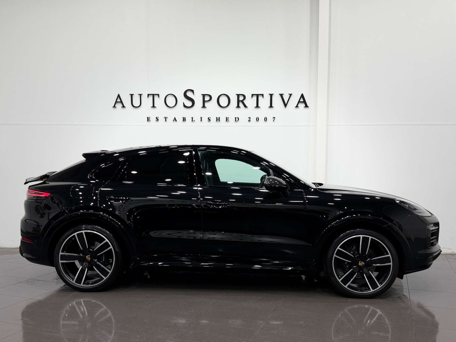 Used Porsche Cayenne 2023 for sale - 77523379: Photo 8