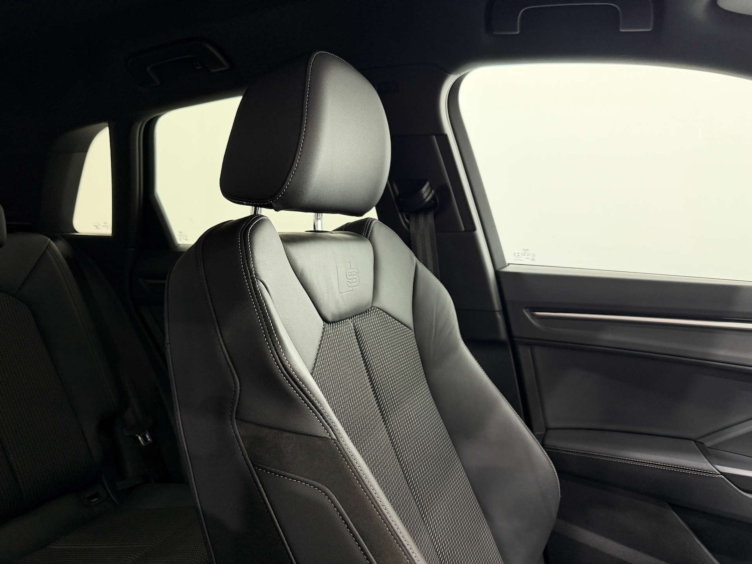 Used Audi Q3 2022 for sale - 77833943: Photo 36