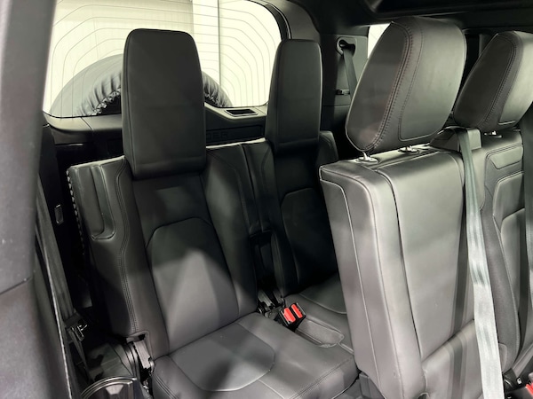 Used Land Rover Defender 2024 for sale - 76129214: Photo 15