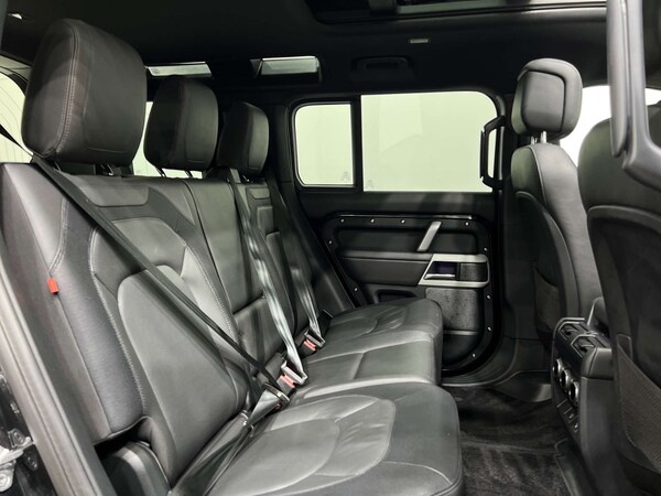 Used Land Rover Defender 2024 for sale - 76129214: Photo 16