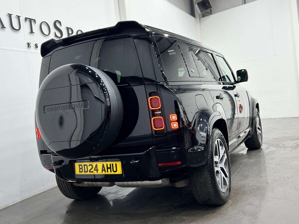 Used Land Rover Defender 2024 for sale - 76129214: Photo 28