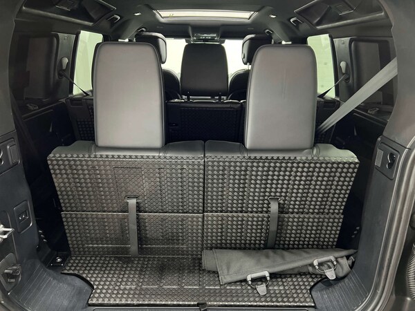 Used Land Rover Defender 2024 for sale - 76129214: Photo 31