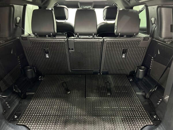 Used Land Rover Defender 2024 for sale - 76129214: Photo 32