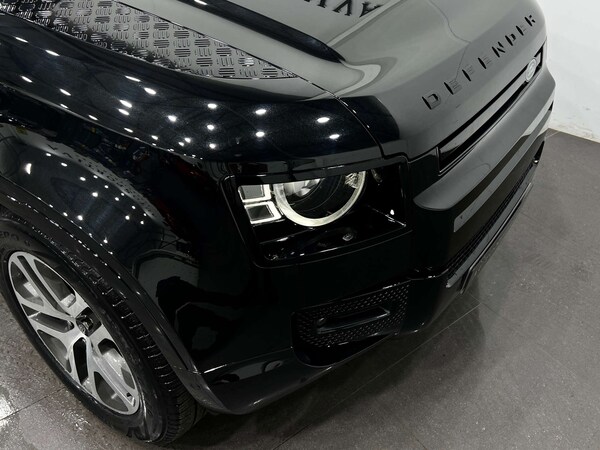 Used Land Rover Defender 2024 for sale - 76129214: Photo 34