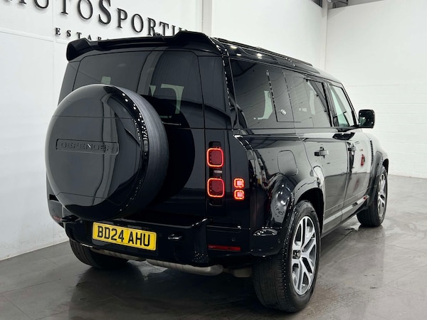Used Land Rover Defender 2024 for sale - 76129214: Photo 5