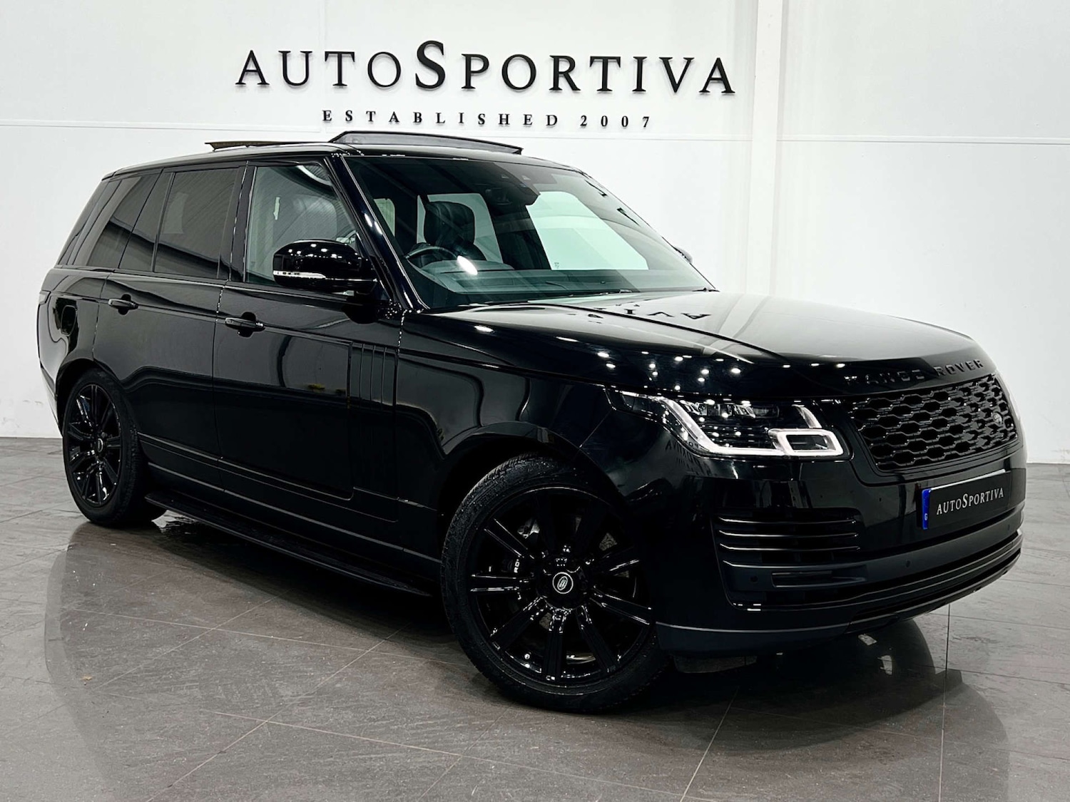 Used Land Rover Range Rover 2021 for sale - 76345021: Photo 1