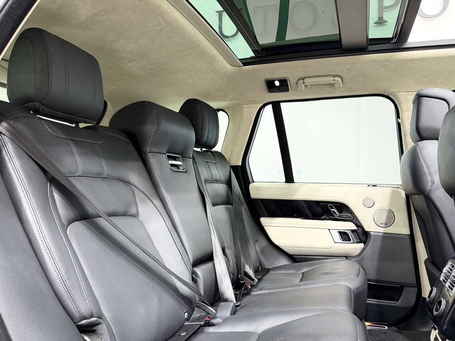 Used Land Rover Range Rover 2021 for sale - 76345021: Photo 15