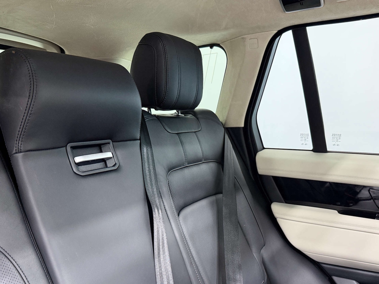 Used Land Rover Range Rover 2021 for sale - 76345021: Photo 16